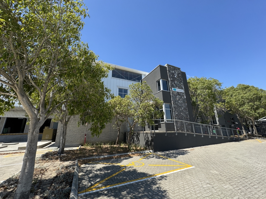 To Let commercial Property for Rent in Montague Gardens Western Cape